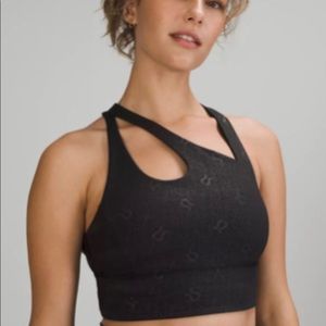 Lululemon free to be serene bra